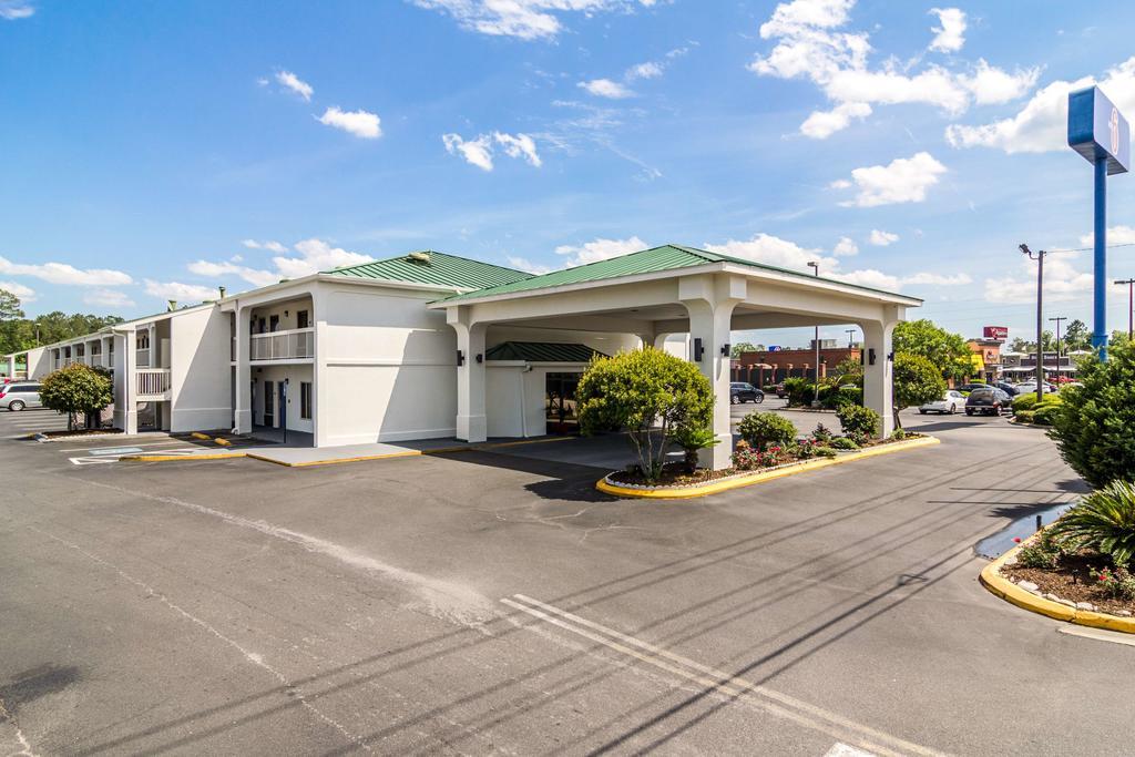 Motel 6 Waycross Exterior photo