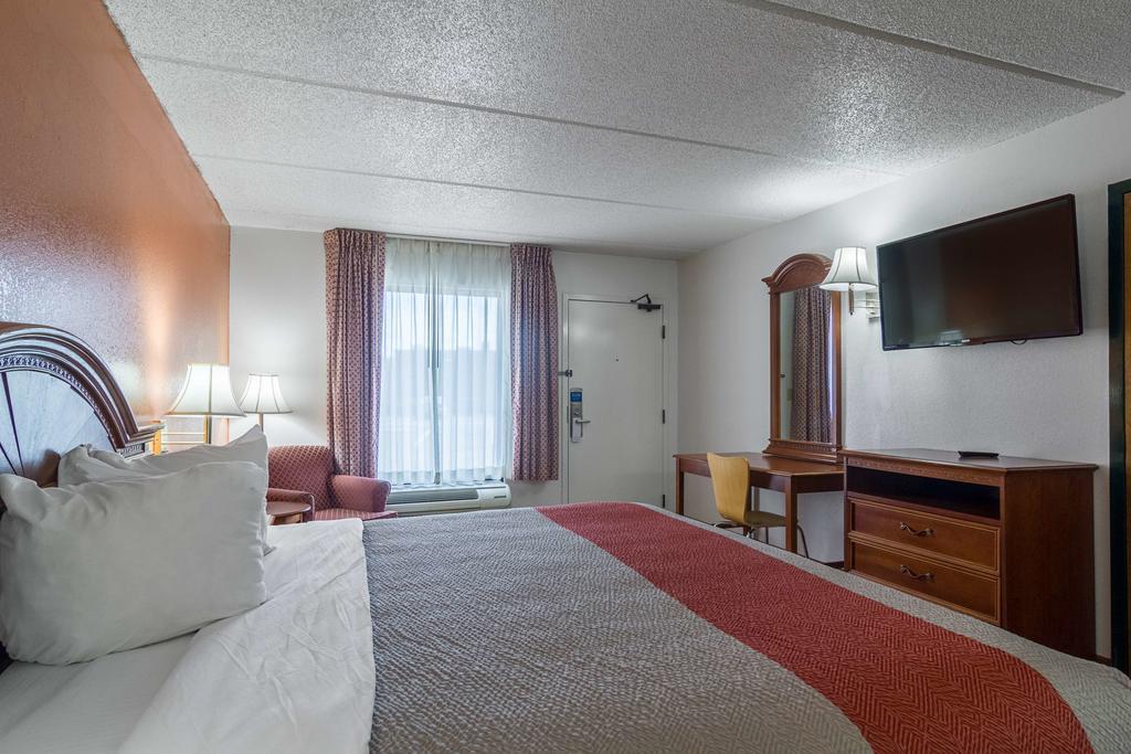 Motel 6 Waycross Exterior photo